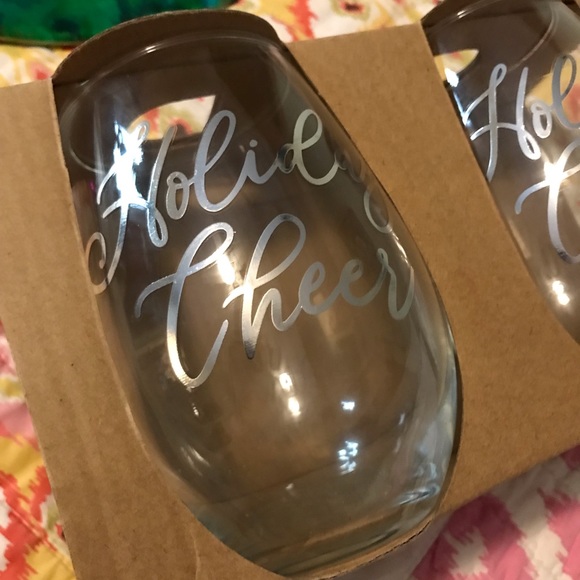 Set of 2 Stemless Wine Glasses with Holiday Cheer Monogrammed in Silver / NWT - Picture 4 of 6